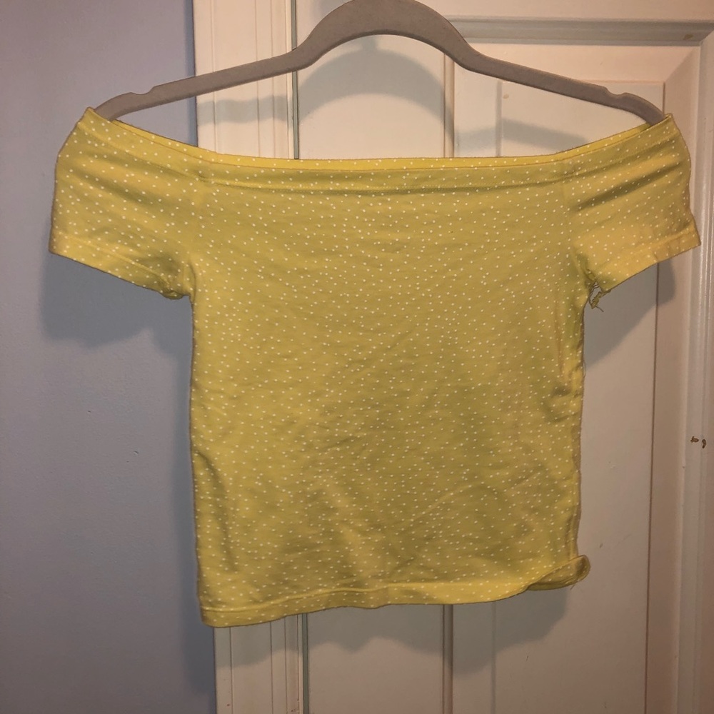 yellow w/ white polka dot off the shoulder shirt!!